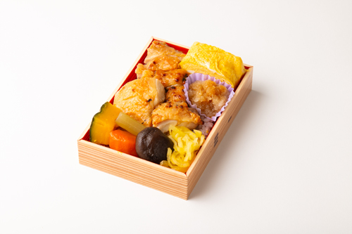 国内産鶏もも粕味噌焼・店内手作り玉子焼弁当